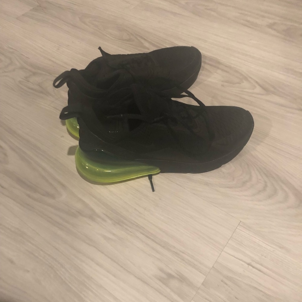 Nike airmax 270. Great condition!